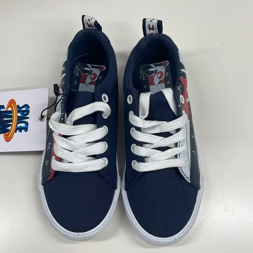 Tommy Hilfiger nwt tommy